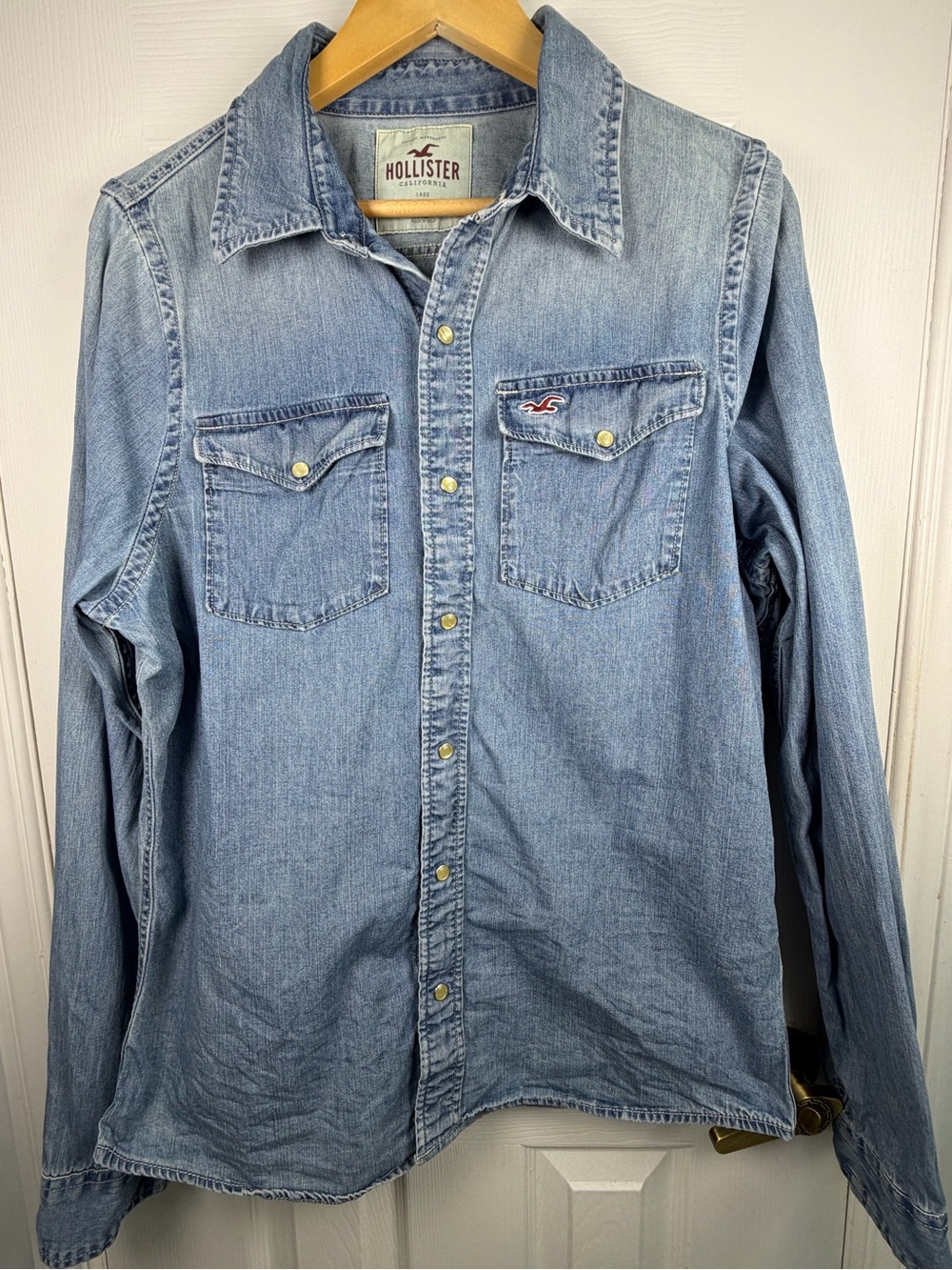 Hollister Men's XL Light Wash Denim Shirt Western Lumberjack Rustic Gorpcore